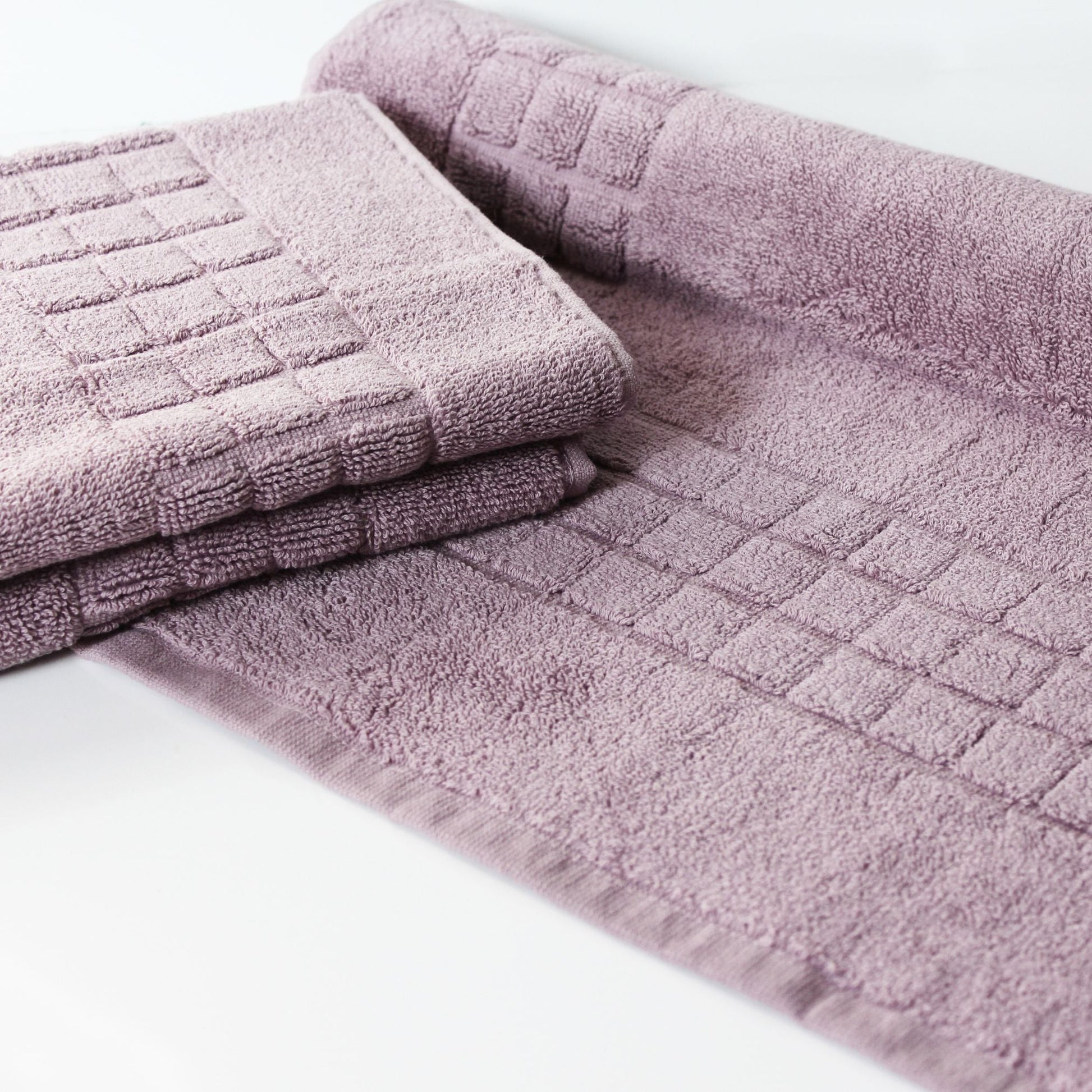 Mauve - Cotton Bath Mat - Quick - Dry Design - restmor.co.uk - colour